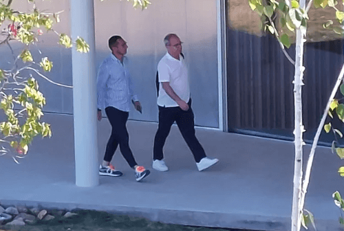 Luís Campos visitó ayer a la plantilla