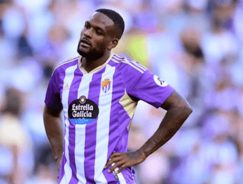 Cyle Larin en la agenda del Celta