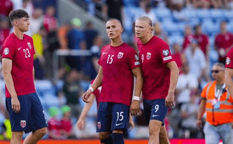 Jørgen Strand Larsen tuvo minutos con Noruega