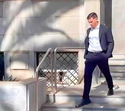Negociación en marcha para a rescisión do contrato de Santi Mina