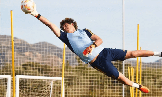 El canterano del Celta César Fernández, fuera del Europeo sub-19