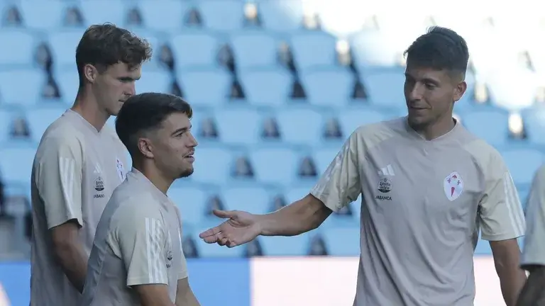 Carreira, Fontán y Baeza no viajan con el Celta a Alemania