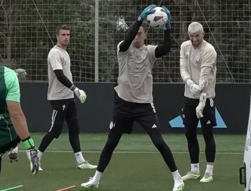 A Rafa Benítez le gusta poder contar con 3 porteros
