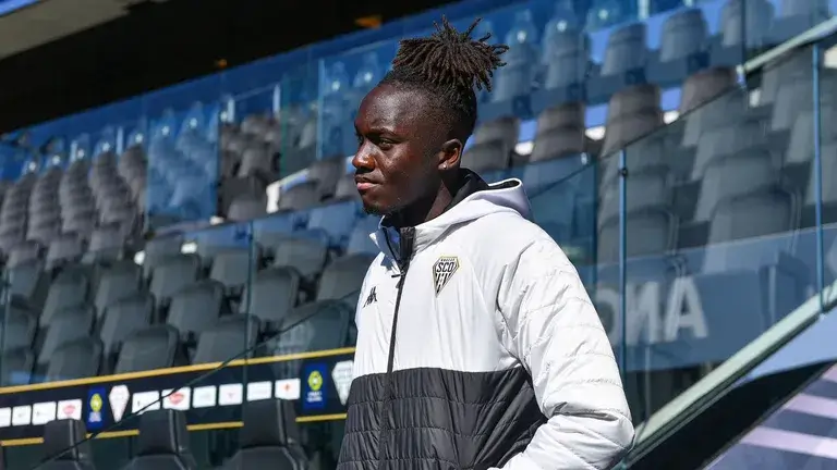Batista Mendy dió el sí al Celta tarde