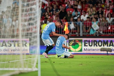 Carlos Dominguez y Swedberg.