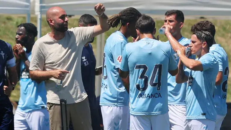 Claudio Giráldez:"No me gusto demasiado lo que vi"