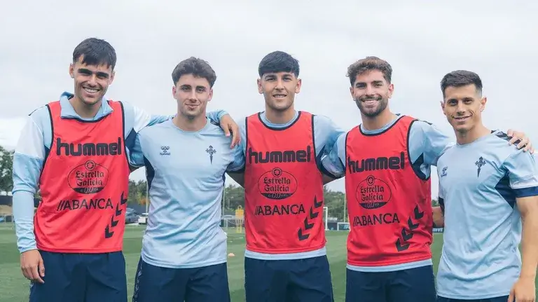 Claudio Giráldez suma nueve jugadores más a la pretemporada